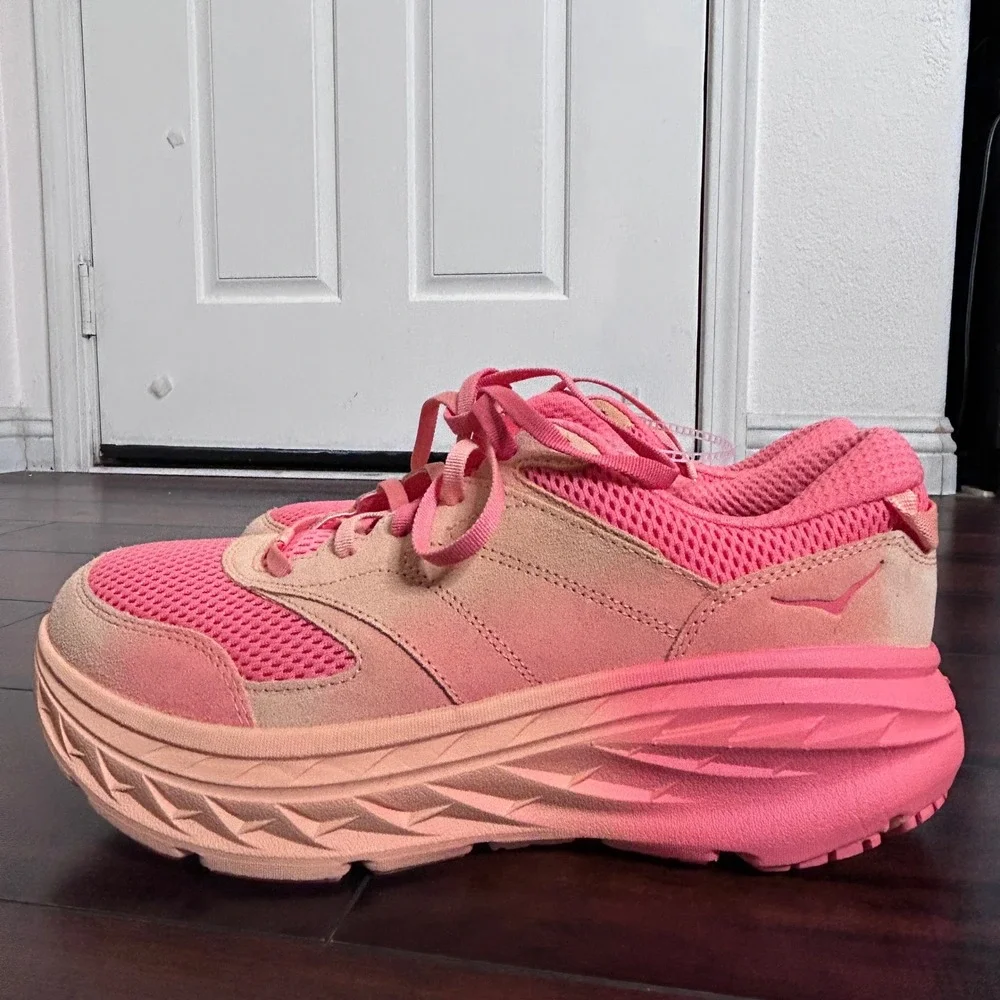 NWOB Hoka One One Vibrant Bloom Bondi L Cantaloupe Men 10.5 W 11.5